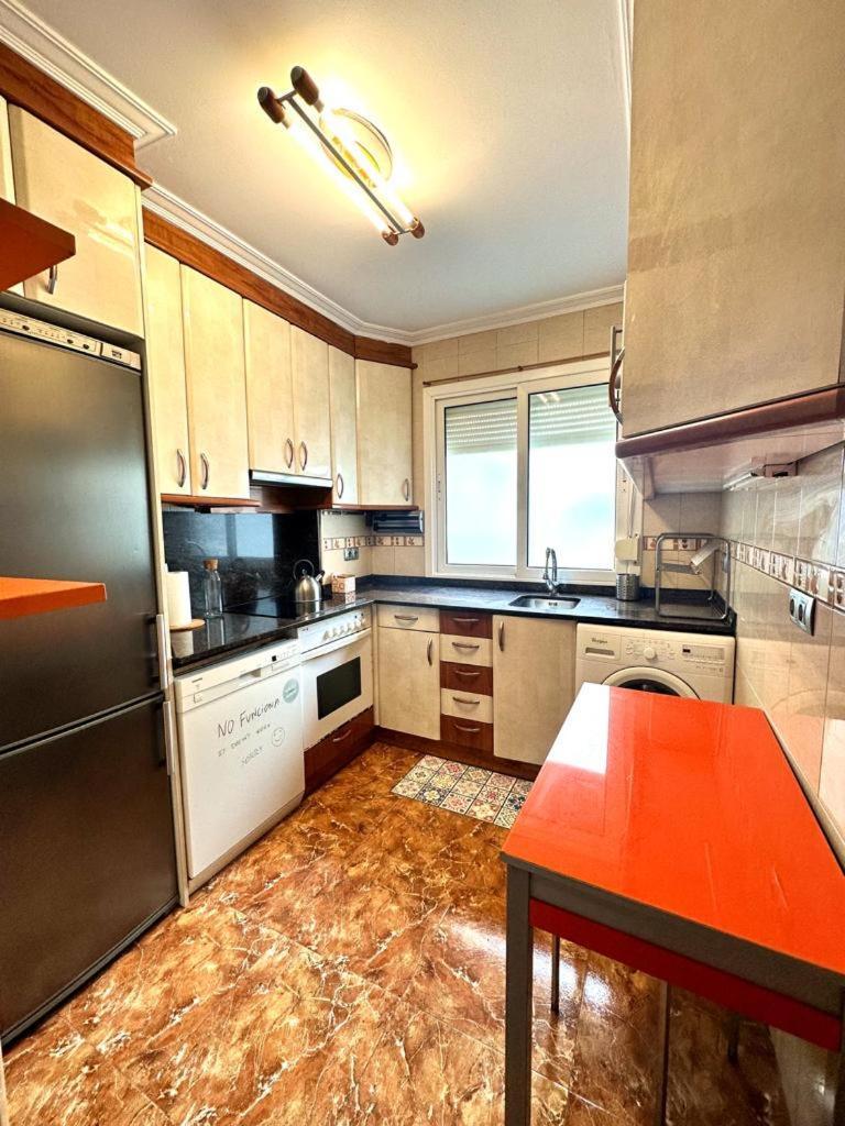 Apartamento Soleado Para 8 Personas En Santoña Cameră foto